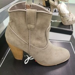 COPY - Taupe Western Booties